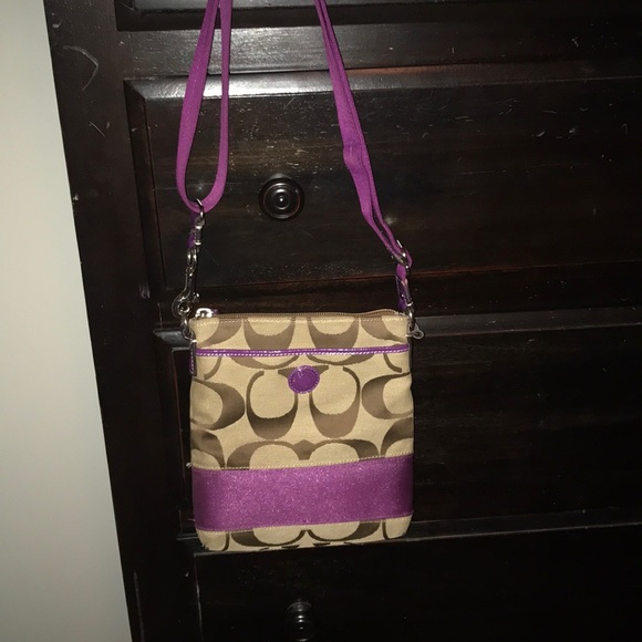 Coach Handbags - Coach Crossbody Bag.